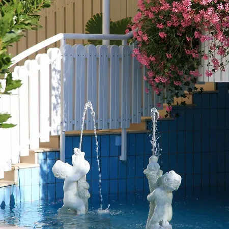 Hotel Salus Smart & Chic