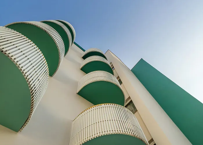 Salus Smart & Chic 4*