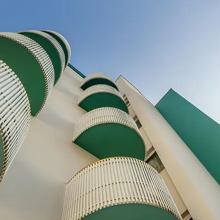 Salus Smart & Chic 4*