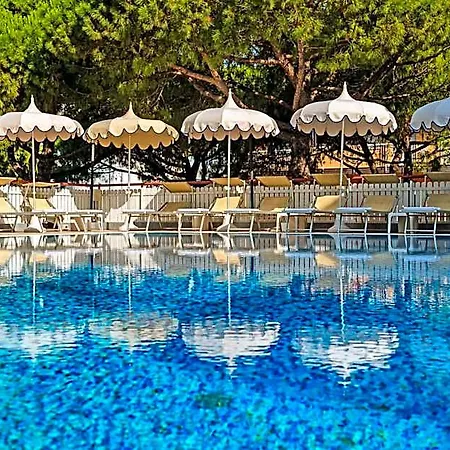 Hotel Salus Smart & Chic Lido di Jesolo
