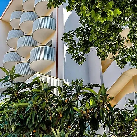 Hotel Salus Smart & Chic