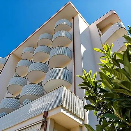 Hotel Salus Smart & Chic