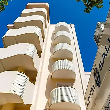 Salus Smart & Chic 4*