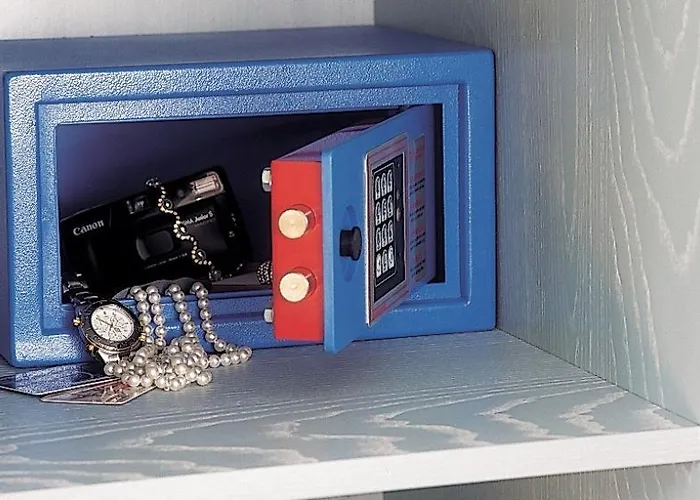 Salus Smart & Chic Hotel